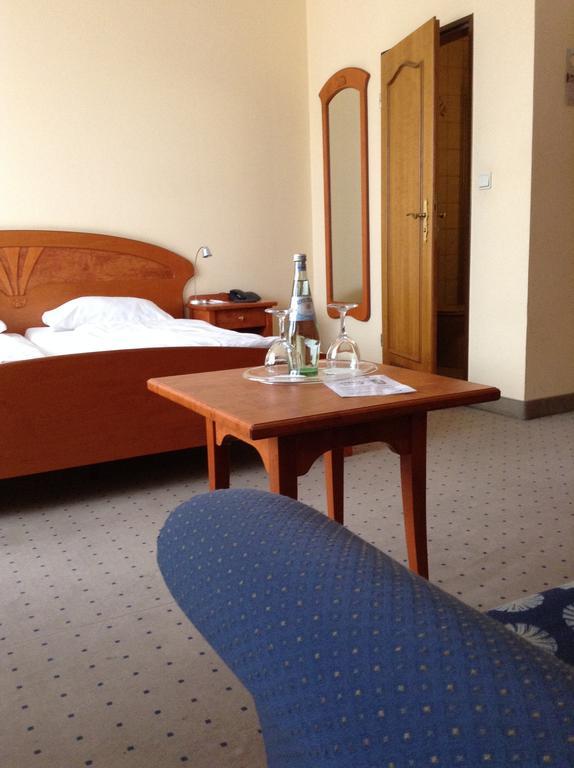 Tryp By Wyndham Kassel City Centre Δωμάτιο φωτογραφία